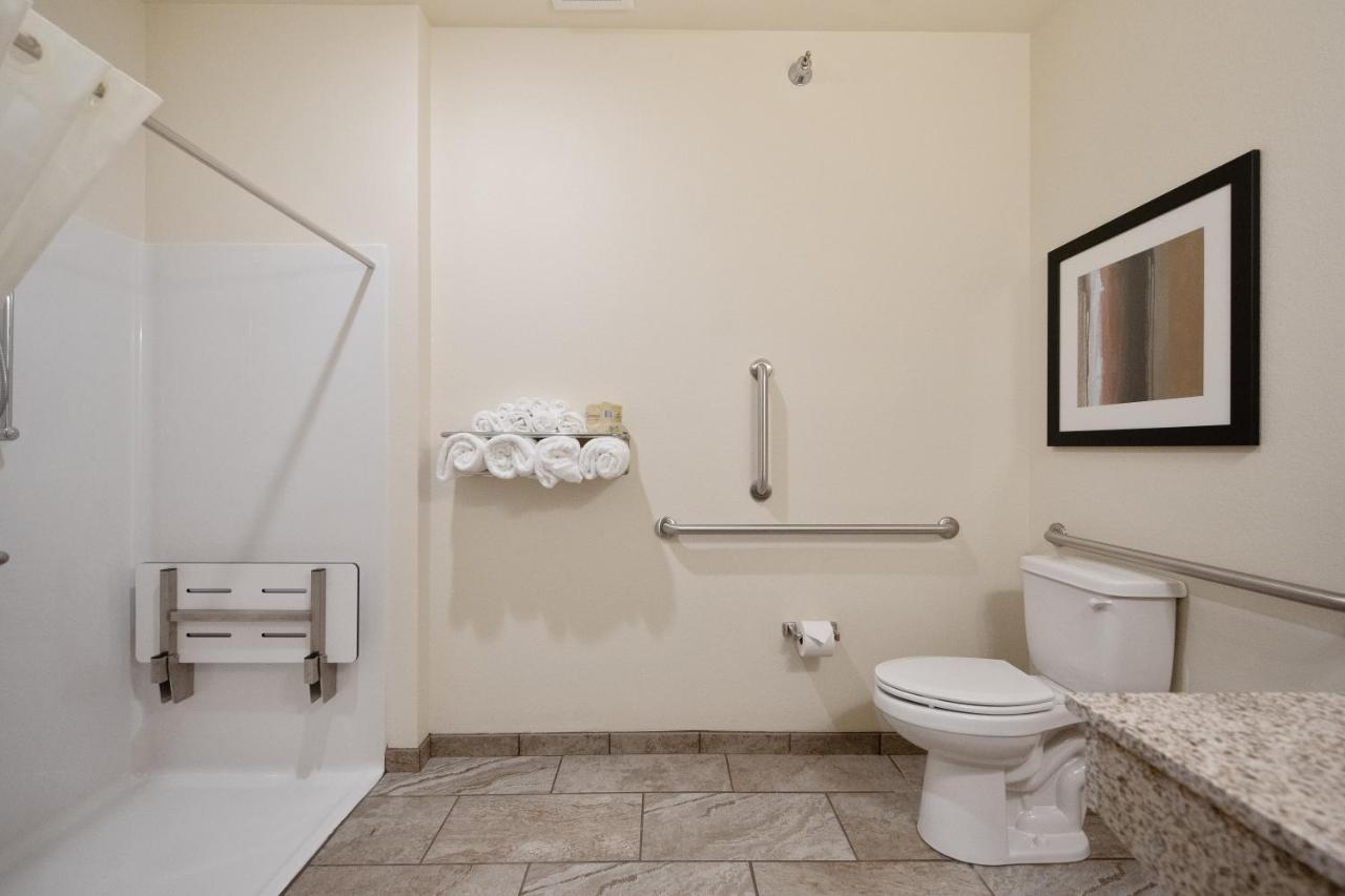 Cobblestone Hotel & Suites - Austin Buitenkant foto