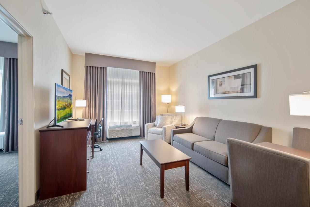 Cobblestone Hotel & Suites - Austin Buitenkant foto